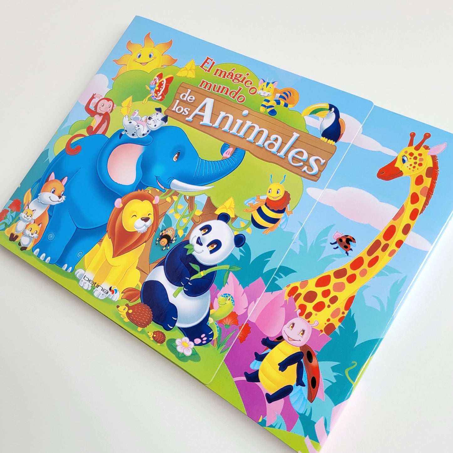 PRINCESAS MÁGICO MUNDO